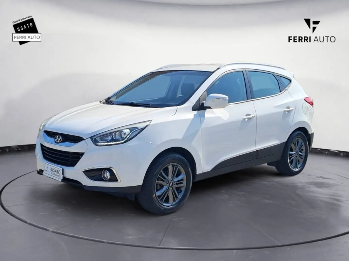 Hyundai iX35 1.7 CRDi 2WD Xpossible Blanc - 1
