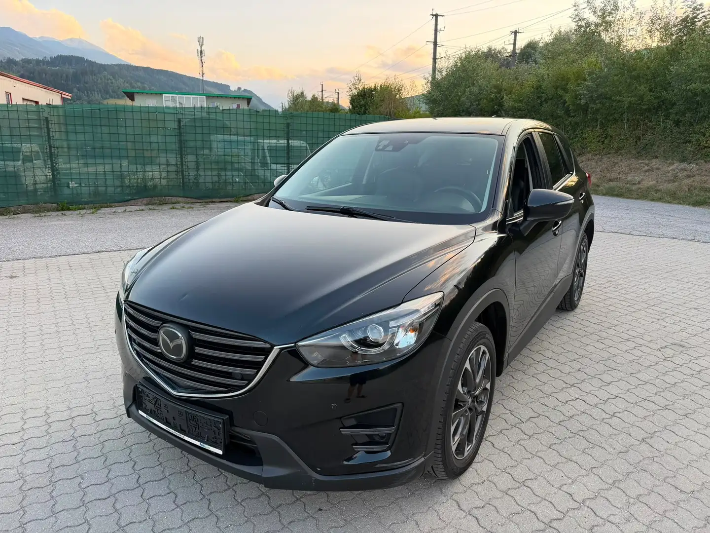 Mazda CX-5 REVOLUTION TOP AWD Schwarz - 1
