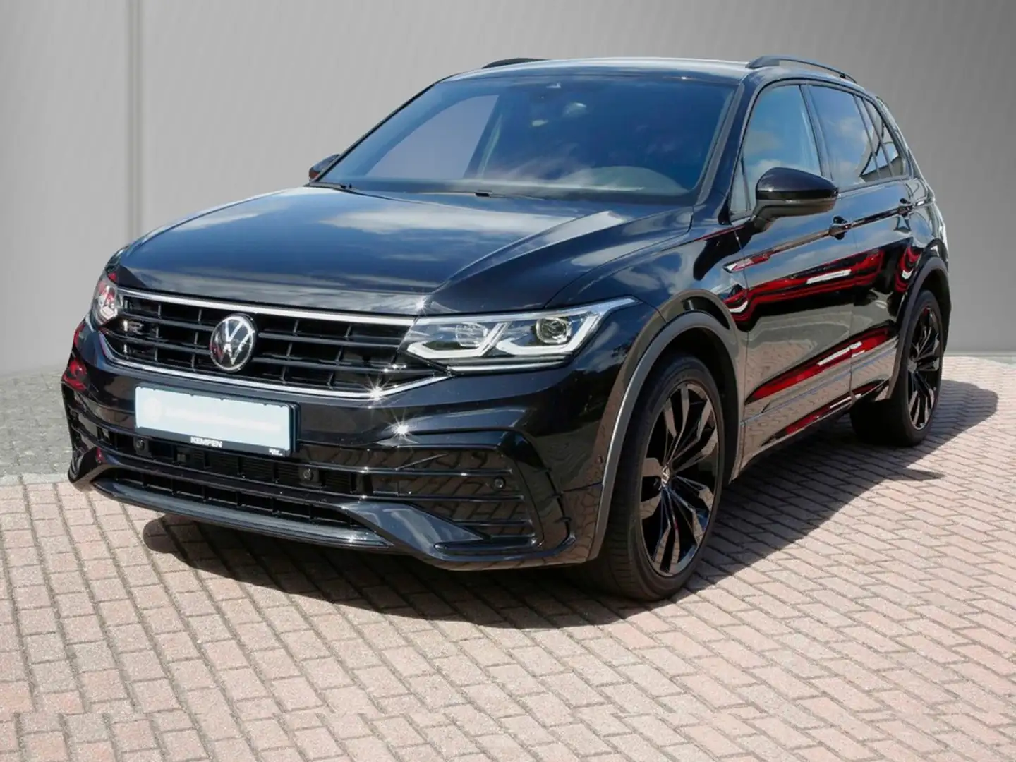 Volkswagen Tiguan 1.5 TSI DSG R-Line Black Style 20"AHK Navi+VC A... Schwarz - 2