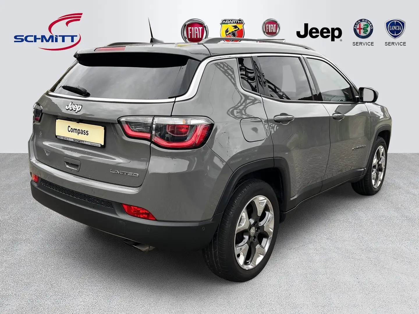 Jeep Compass Limited FWD 1,4l MultiAir Grau - 2