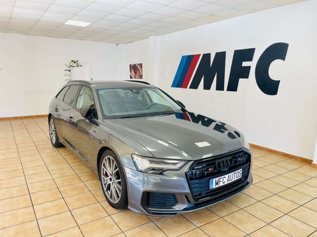 Audi A6 Avant 55 TFSIe quattro-ultra Black line S tronic - foto 1