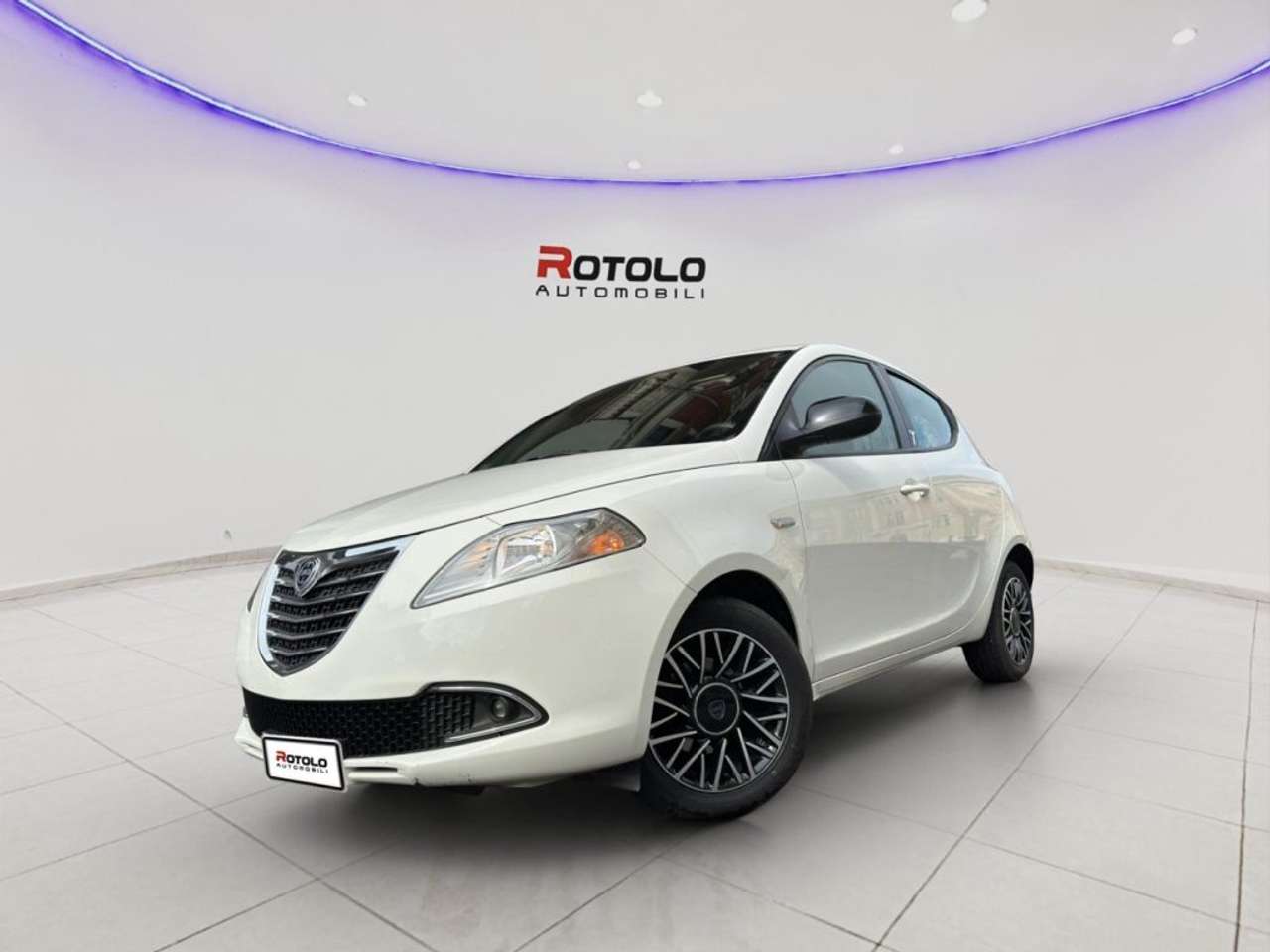 Lancia Ypsilon 1.2 69 CV 5 porte GPL Ecochic Gold