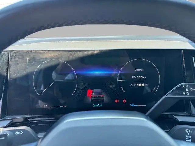 Renault Austral view 11