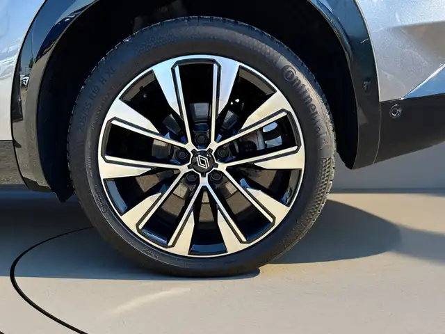 Renault Austral view 22