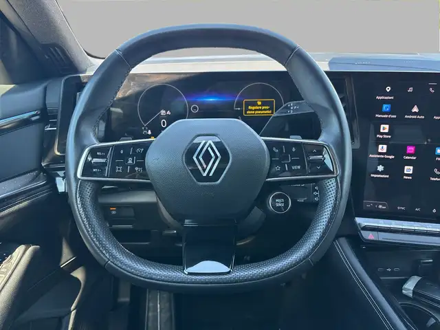 Renault Austral view 10