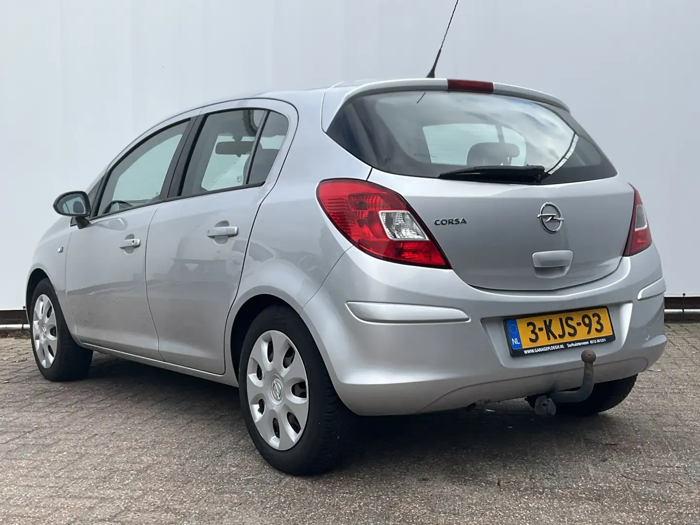 Opel Corsa 1.2-16V Anniversary Edition 5-Deurs Trekhaak Cruis Gris - 2