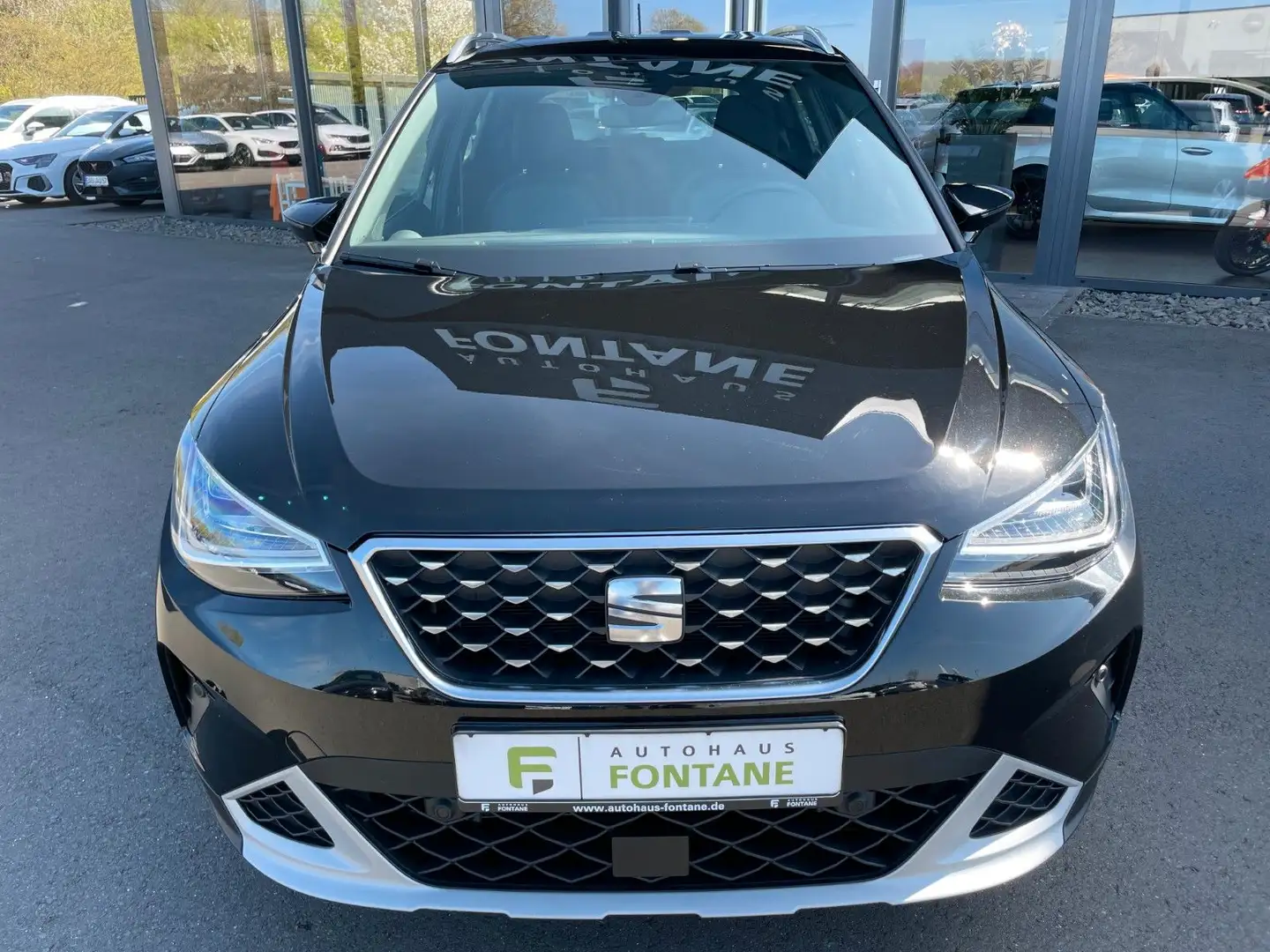 SEAT Arona 1,0TSi Xperience Schalter Navi LED Kamera Schwarz - 2
