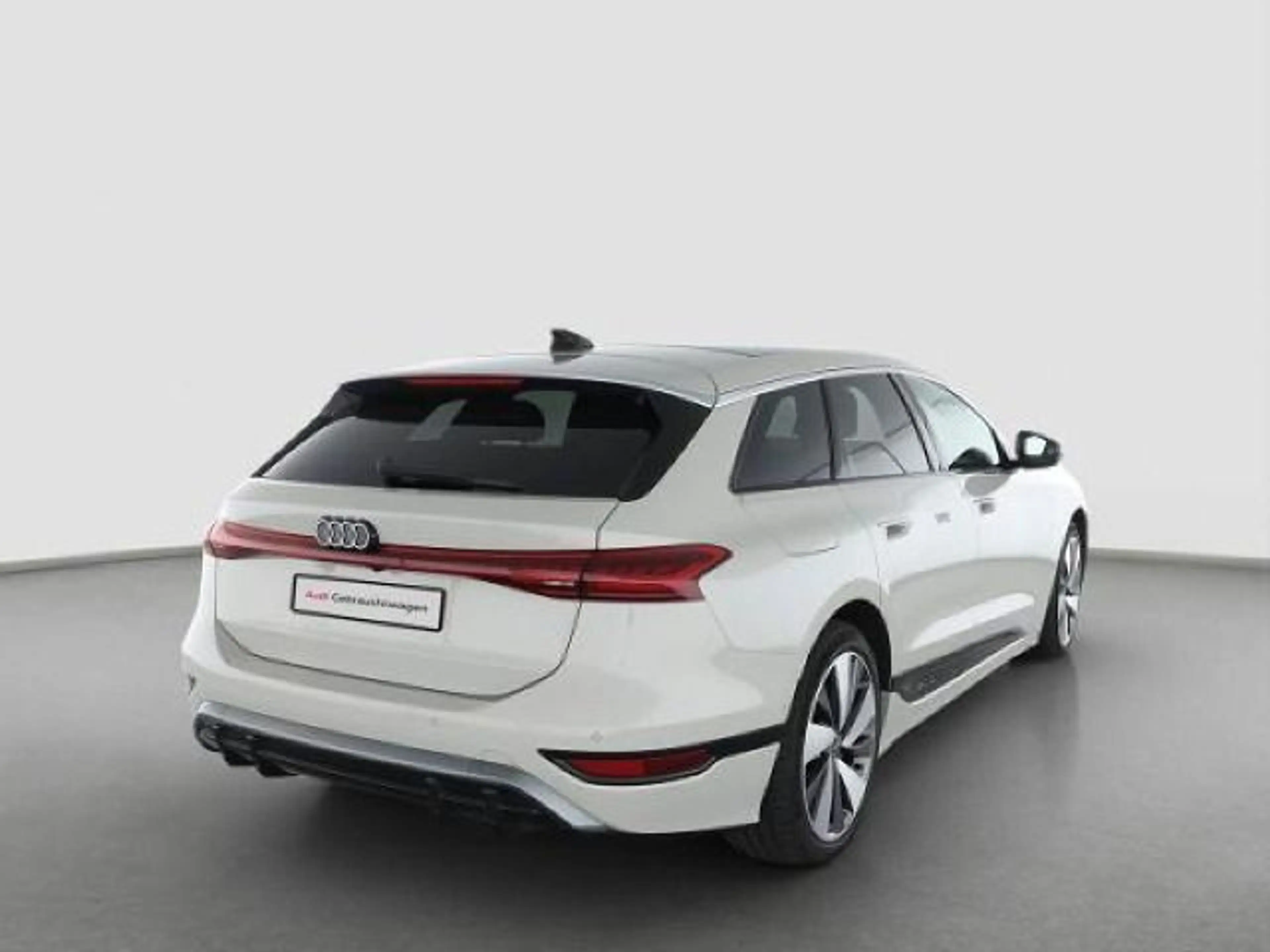 Audi A6 e-tron performance +S-LINE+AHK+360+PANO — photo 2
