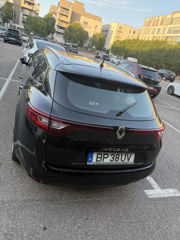 Renault Megane Grandtour — photo 3