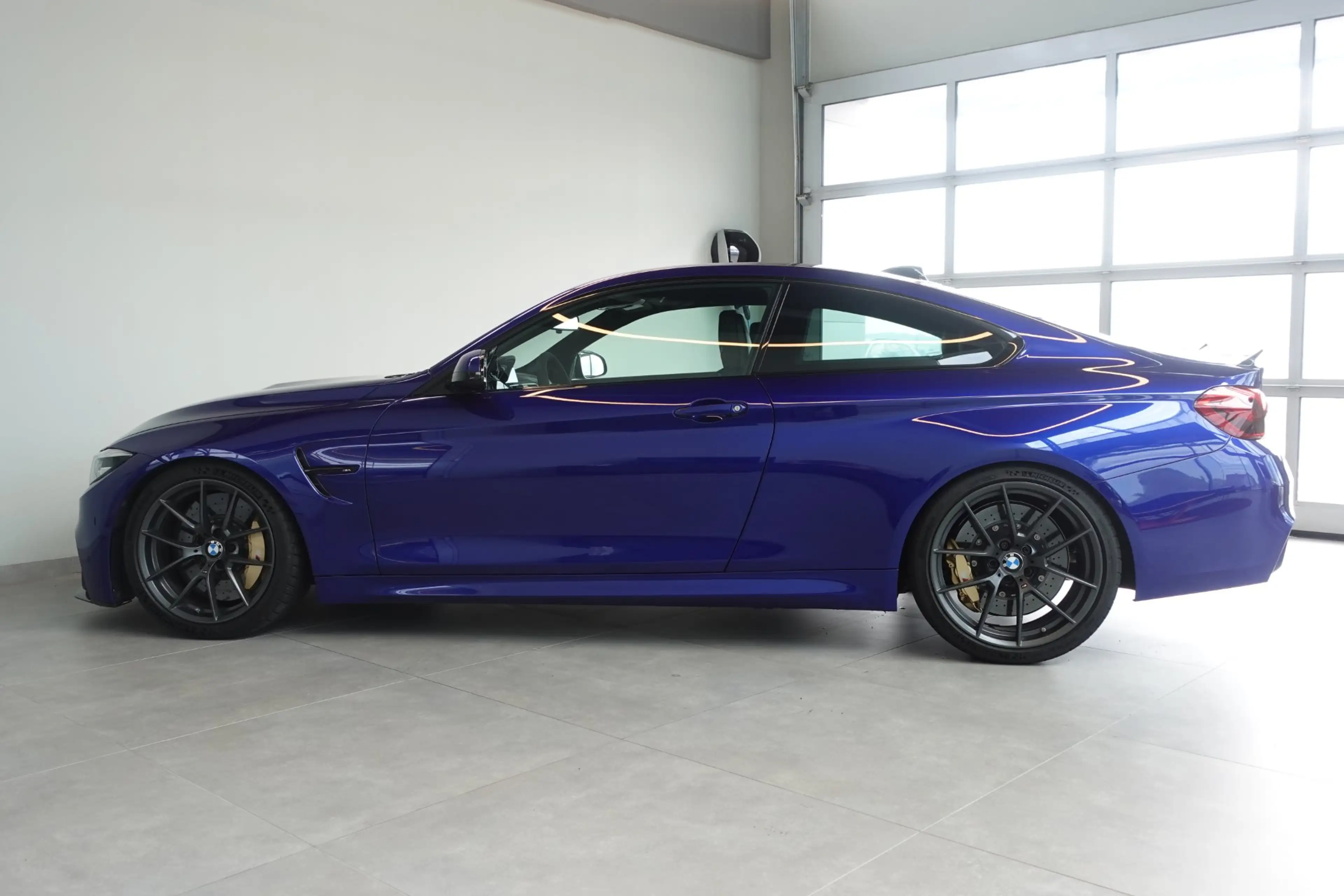 BMW M4 CS F82 — photo 5