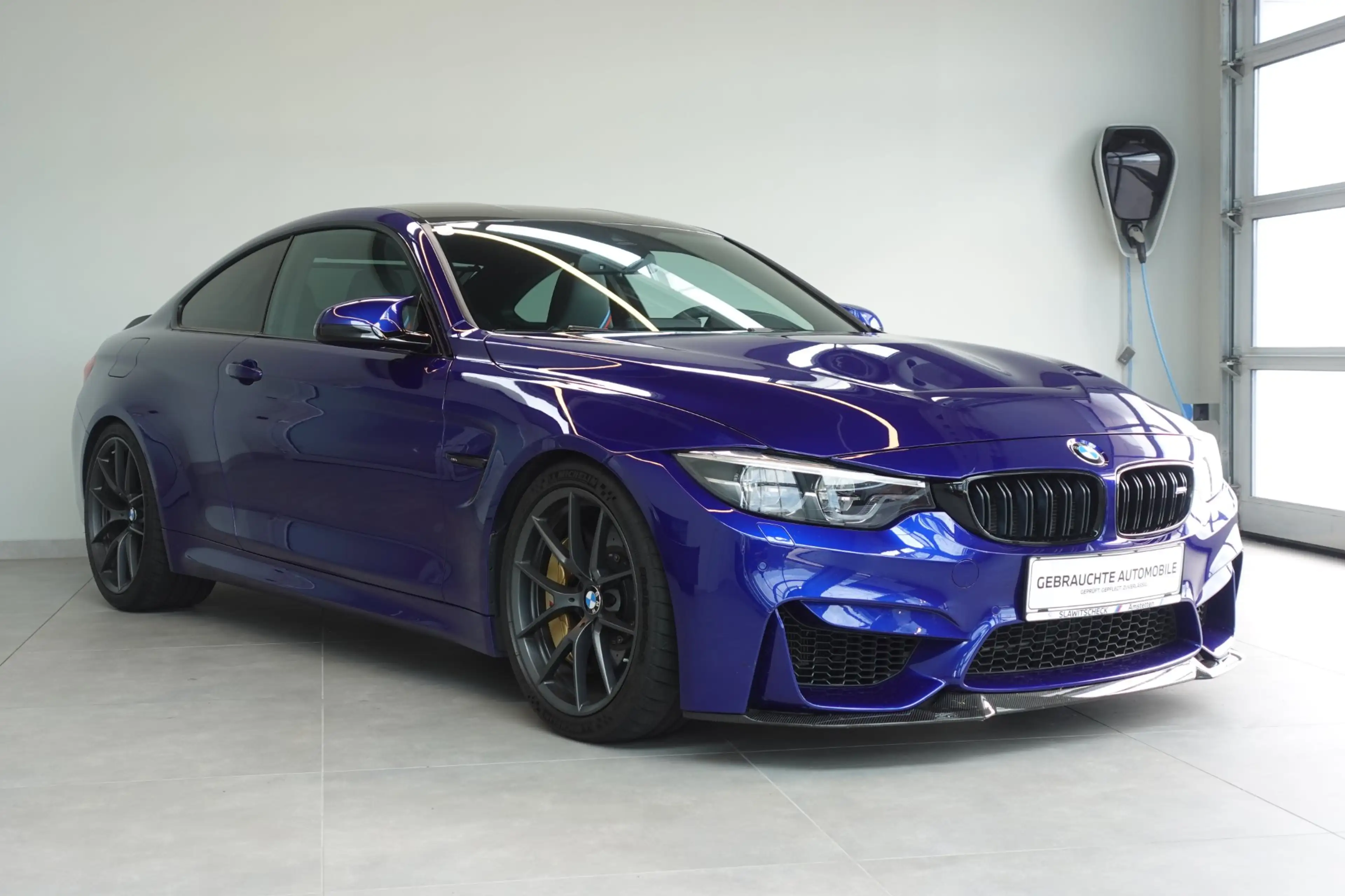 BMW M4 CS F82