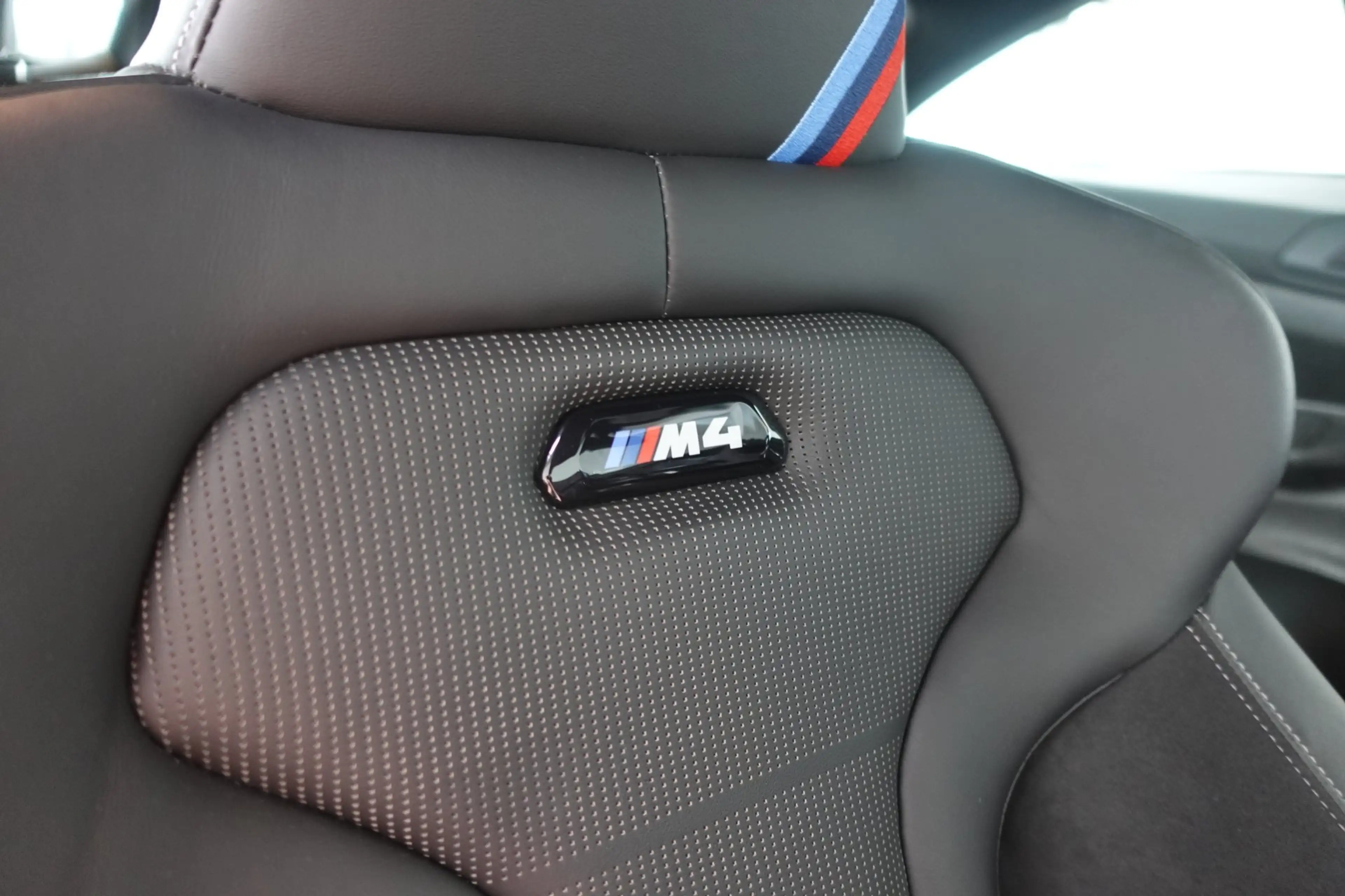 BMW M4 CS F82 — photo 9