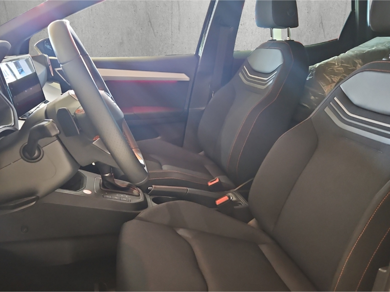 SEAT Ibiza FR 1.5 TSI PDC v+h Kamera SHZ 8-fach bereift 5 Jah — photo 15