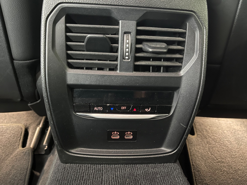 BMW 318 d Touring*LED*Kamera*ACC*AHK* +SHZ+Fernlichtass. — photo 12