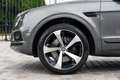 Bentley Bentayga Bentayga W12 6.0 608 ch BVA - 1st hand, 30 900 kms Gris - thumbnail 6