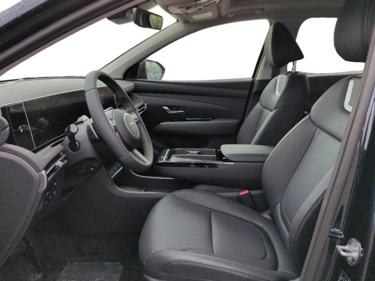 Hyundai TUCSON photo Hyundai TUCSON