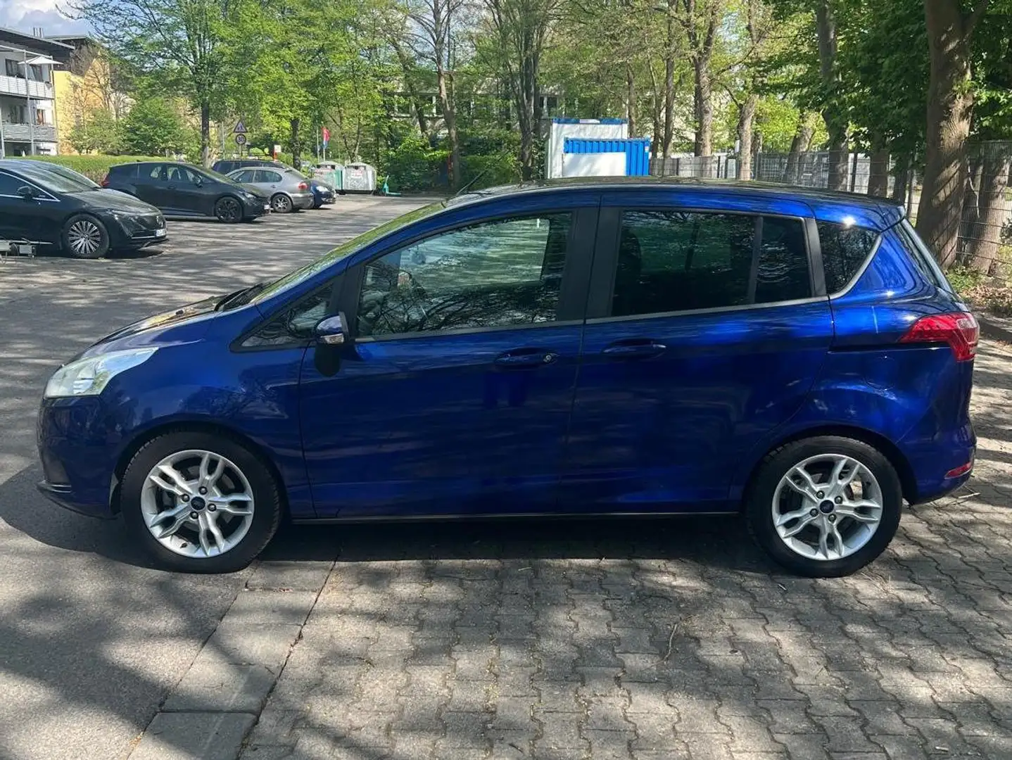 Ford B-Max B-MAX 1.0 EcoBoost SYNC Edition Blau - 2
