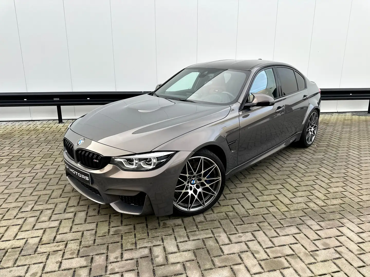 BMW M3 COMPETITION | M INDIVIDUAL | CHAMPAGNER QUARZ Szürke - 1