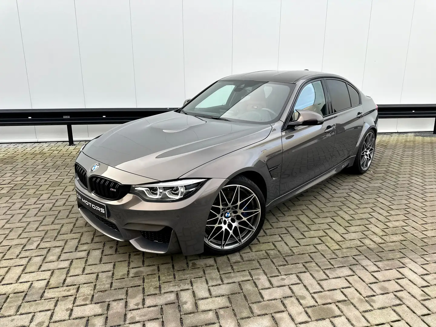 BMW M3 COMPETITION | M INDIVIDUAL | CHAMPAGNER QUARZ Gris - 1