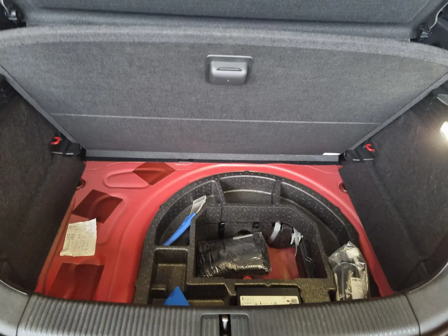 Audi A1 A1 Allstreet S-Line Intense - Topzustand! Rot - 1