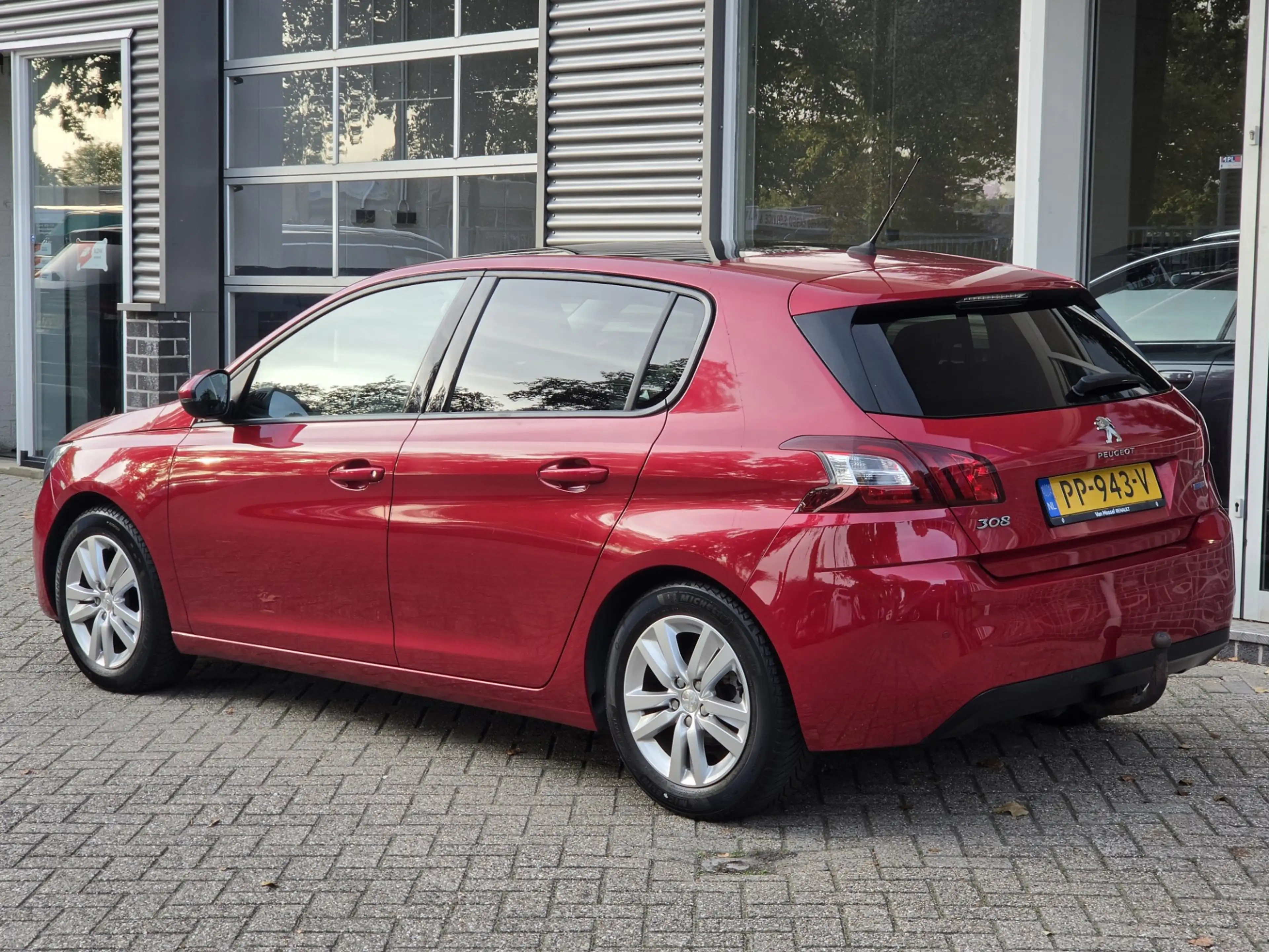 Peugeot 308 1.2 PureTech Blue Lion Pano Apk Tm 08-2027 — photo 3