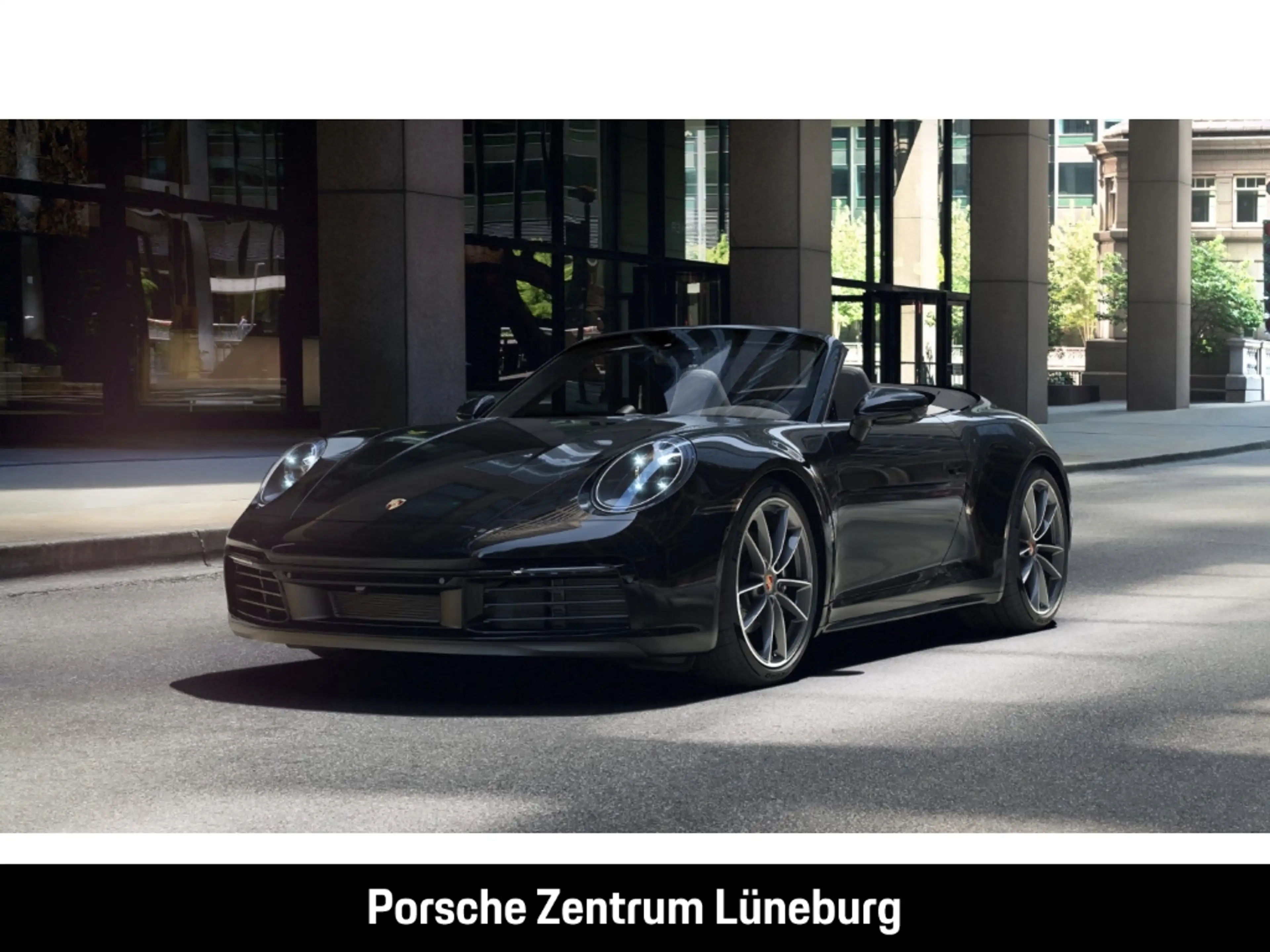 Porsche 992 (911) Carrera 4 Cabriolet