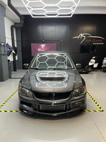 Mitsubishi Lancer Evo