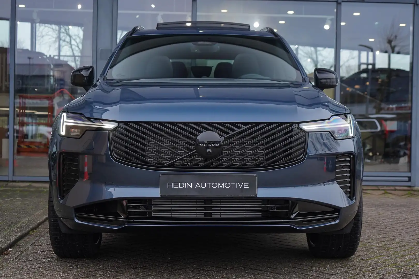 Volvo XC90 2.0 T8 Plug-in hybrid AWD Ultra Black Ed. Exec. | Blau - 2