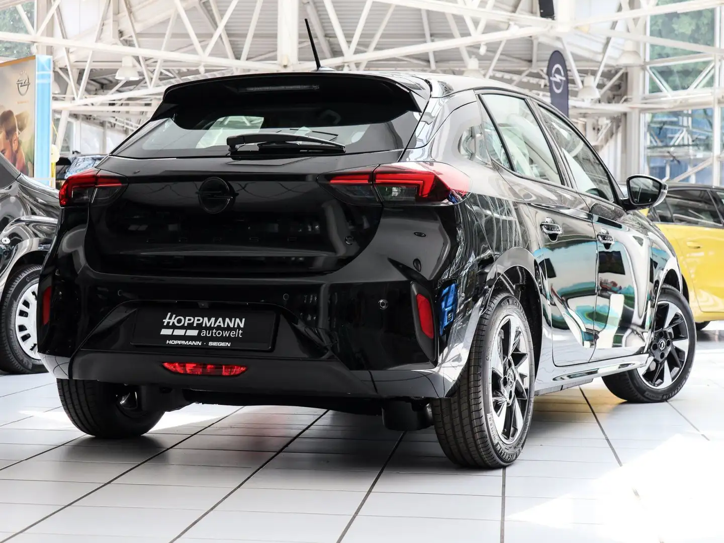 Opel Corsa Electric GS100kW (136 PS), Tech+Komfort Pa Schwarz - 2