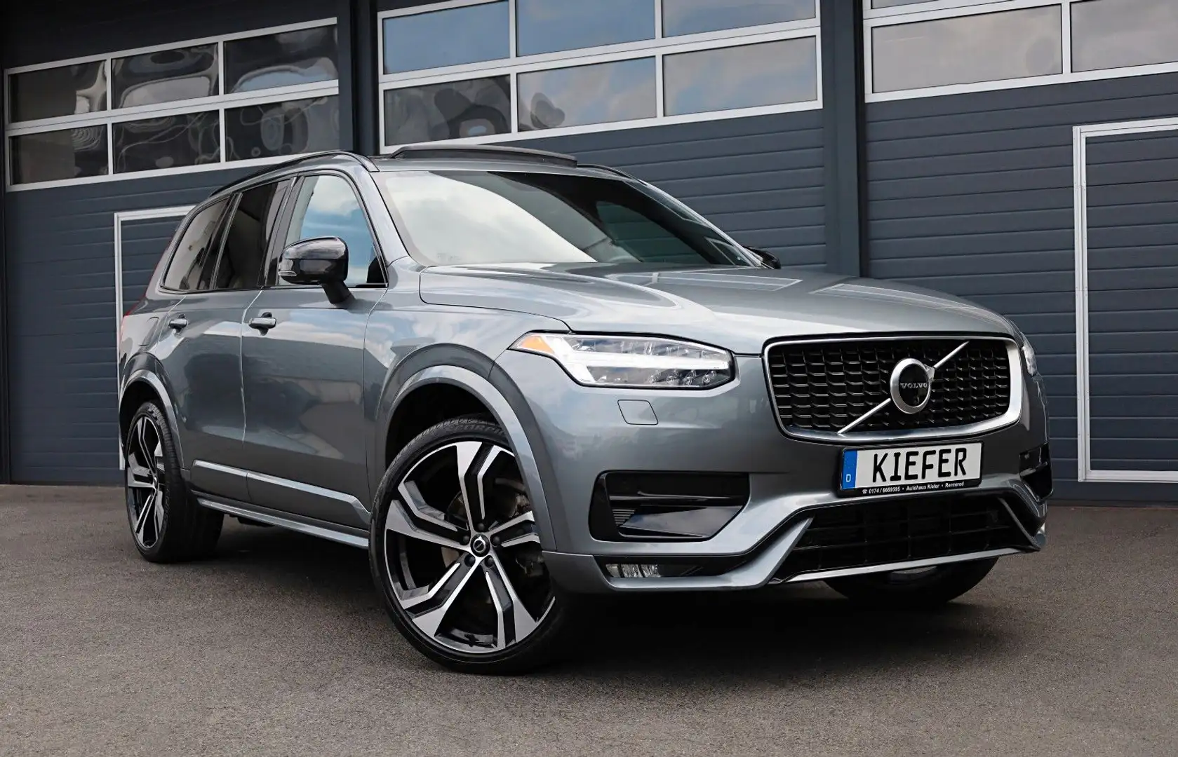 Volvo XC90 T6 R-Design AWD/ACC/360/HUD/AHK/4xSHZ/R22 Grau - 1