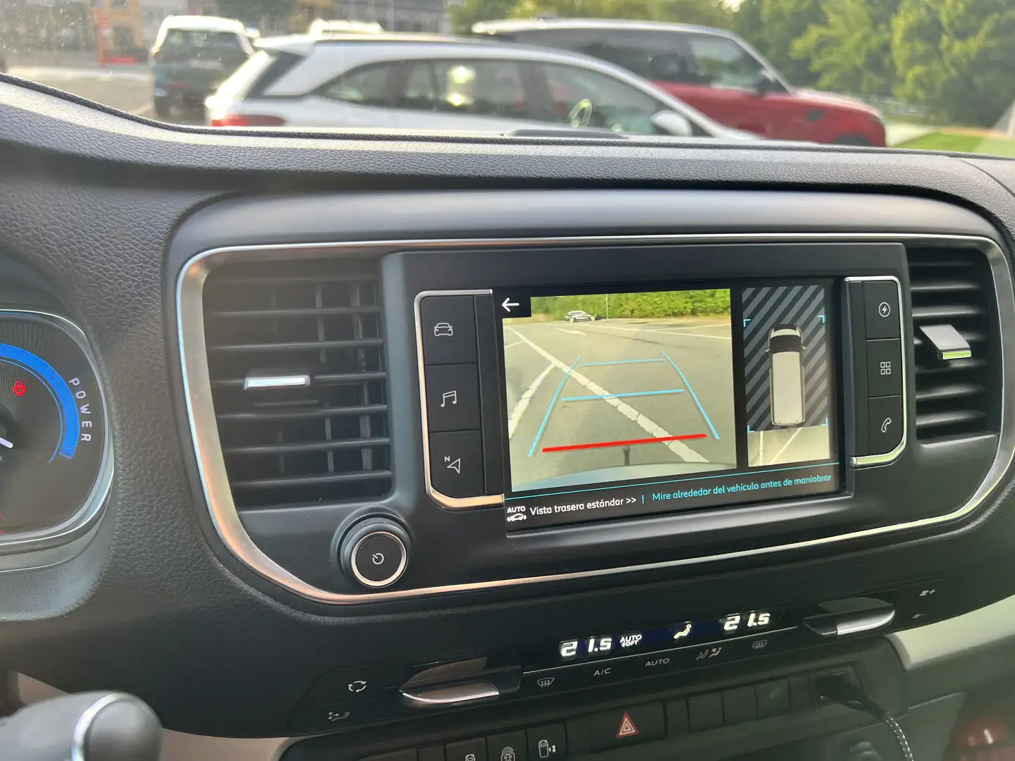 Peugeot e-Traveller full equip - 2