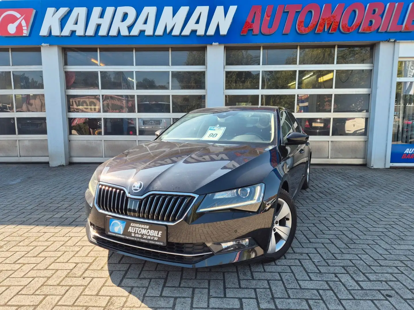 Skoda Superb Lim. L&K 2.0 TDI*Automatik* Schwarz - 1