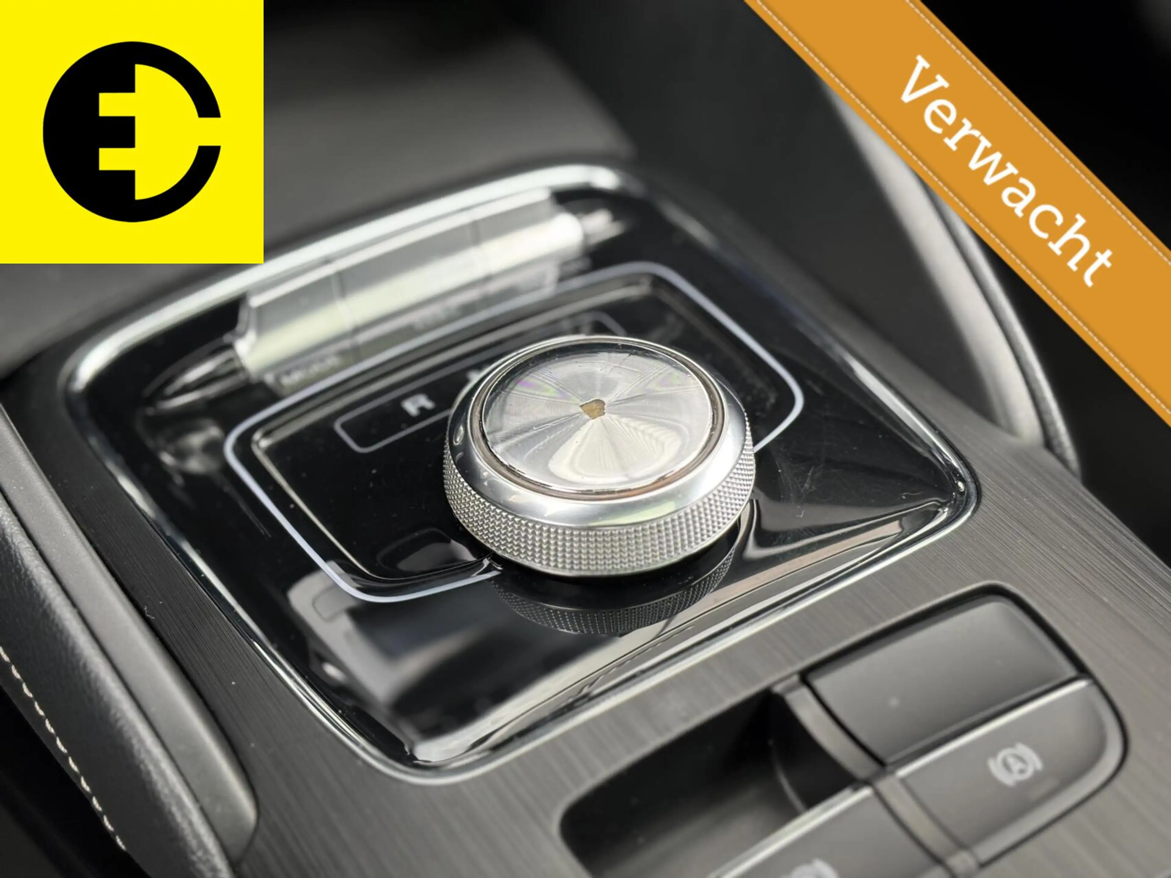 MG ZS EV Luxury 45 kWh | Leder | Stoelverwarming | Pano — photo 13