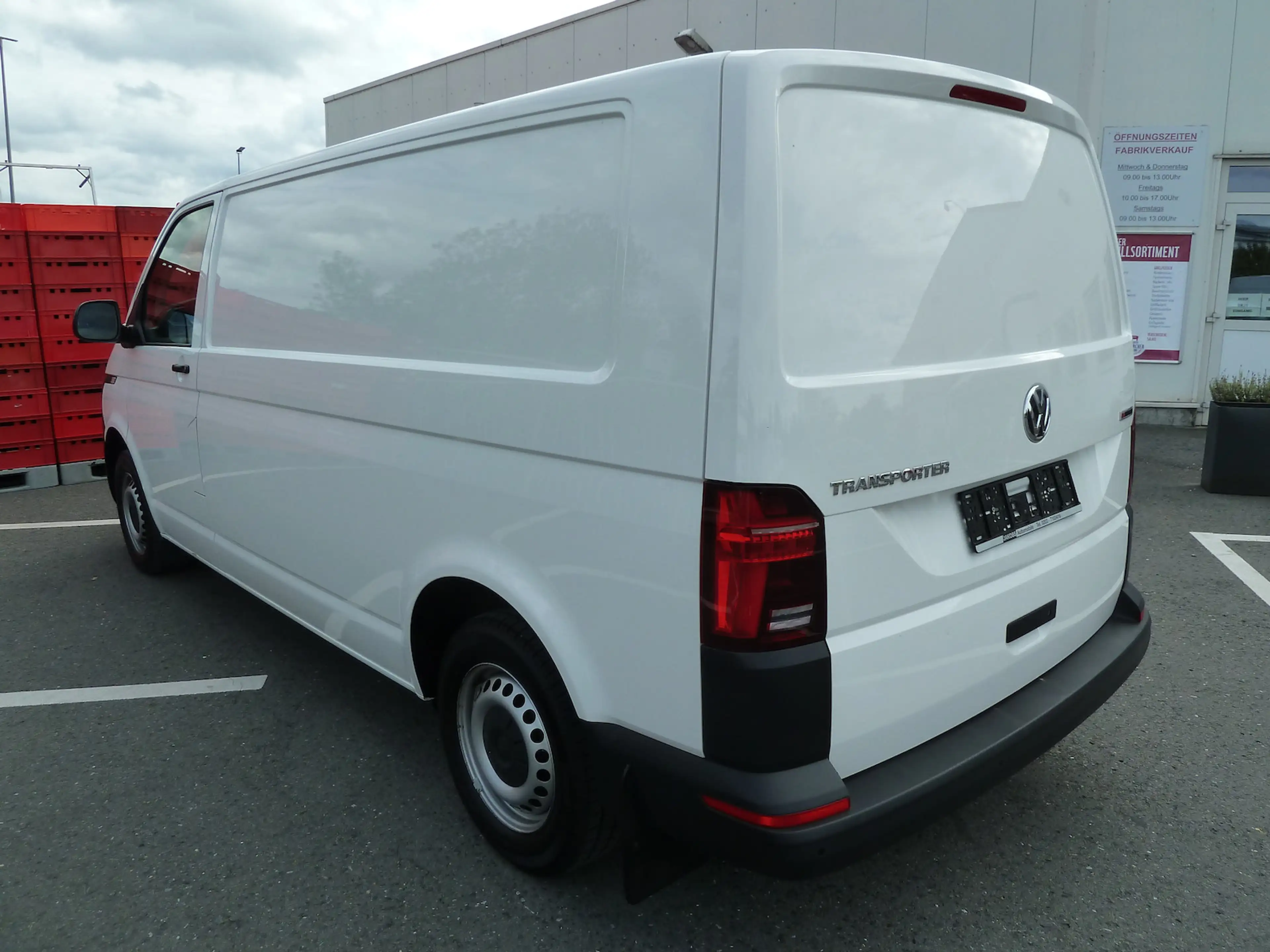 Volkswagen T6.1 Transporter 2.0 TDI 4 Motion Lang Standheiz. — photo 15