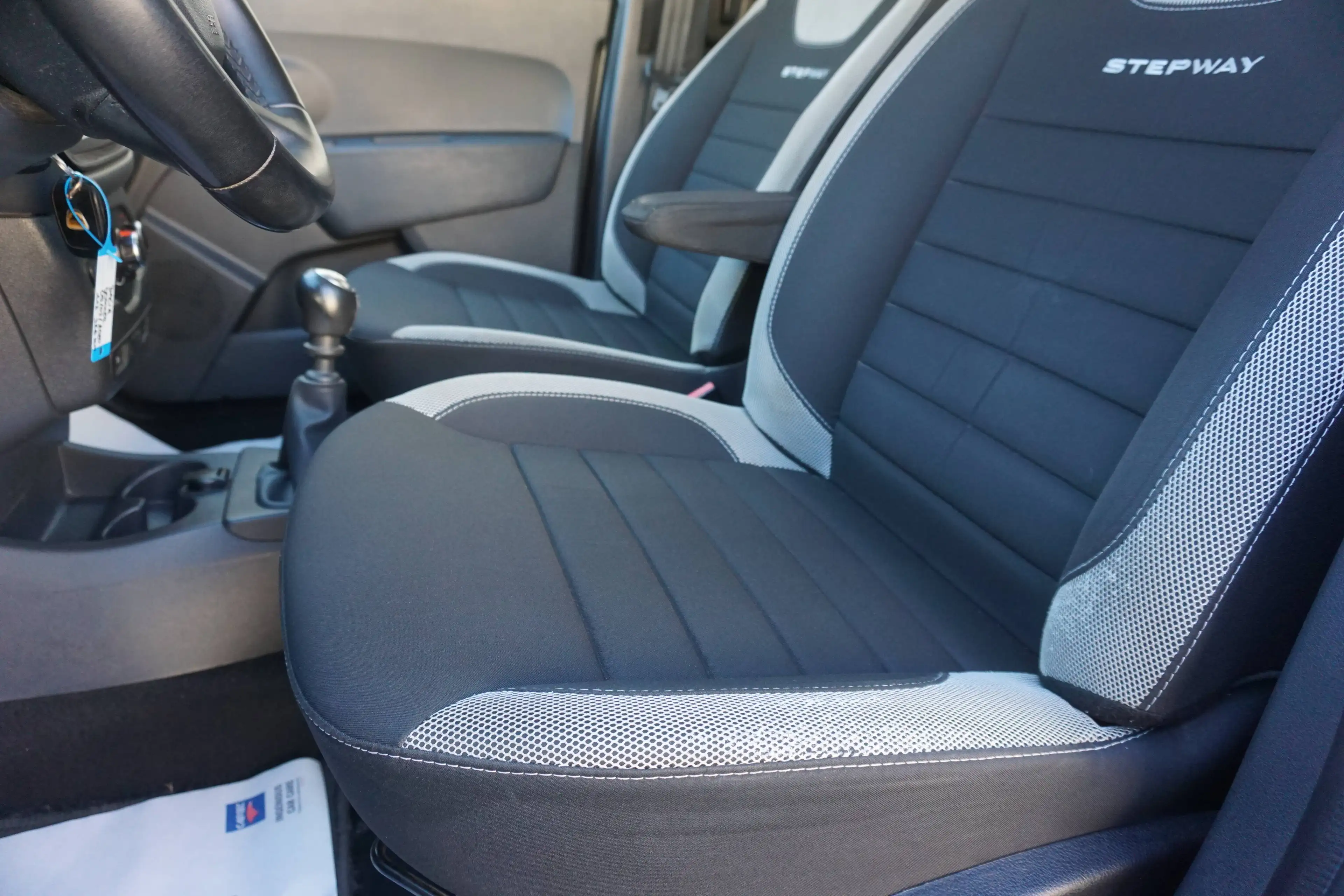 Dacia Dokker Dokker Van 1.5 dCi Stepway-Navi-Cam-CruiseC-Trekhaak-Garantie — photo 5