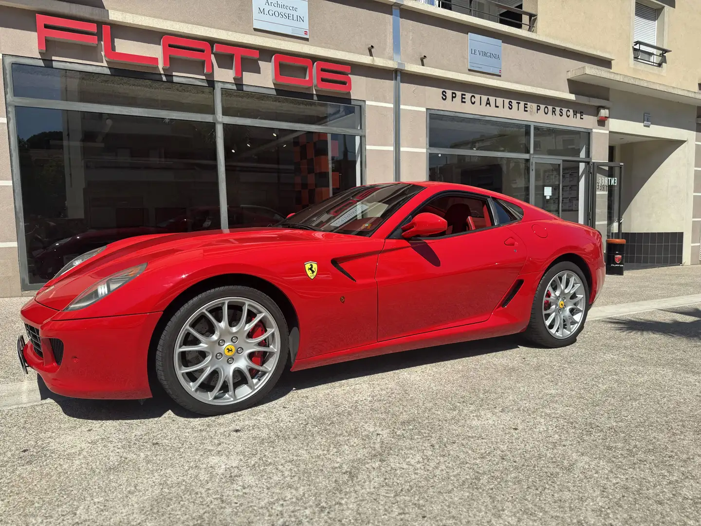 Ferrari 599 V12 6.0 F1 Rouge - 2