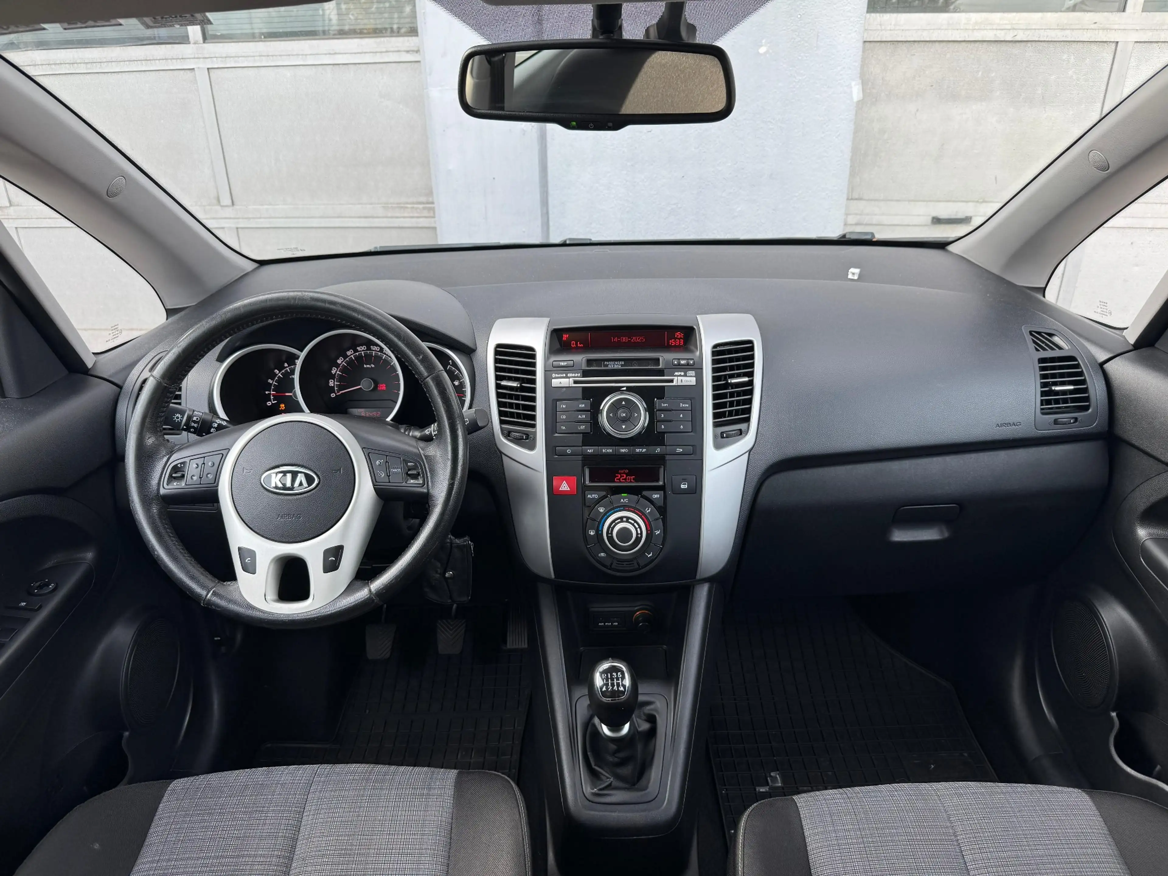 Kia Venga 1,4 CRDi/Erstbesitz/Pickerl/Klima/Anhängerk — photo 5