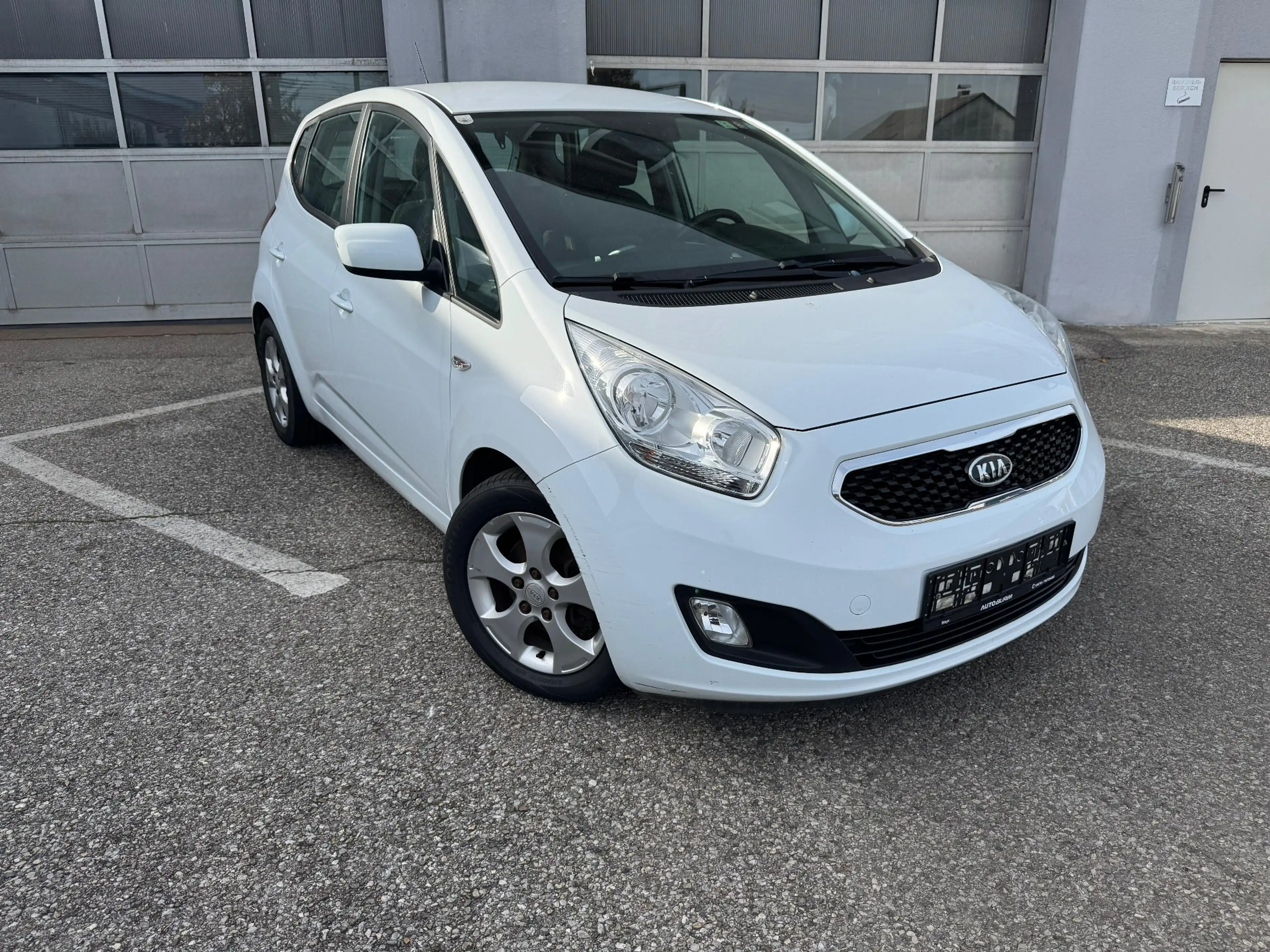 Kia Venga 1,4 CRDi/Erstbesitz/Pickerl/Klima/Anhängerk — photo 13