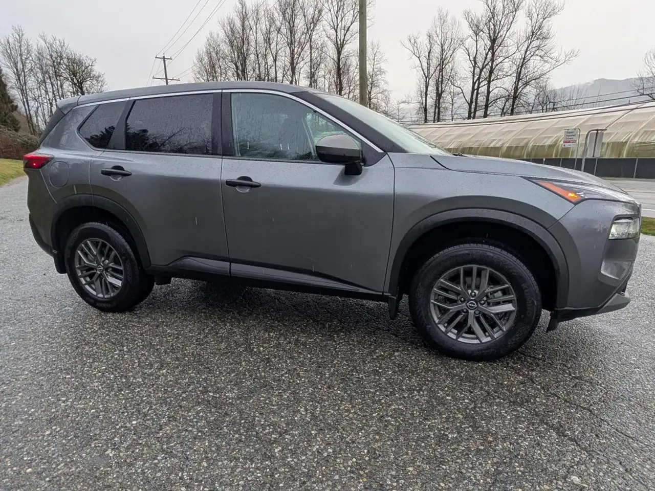 Nissan Rogue снимка Nissan Rogue