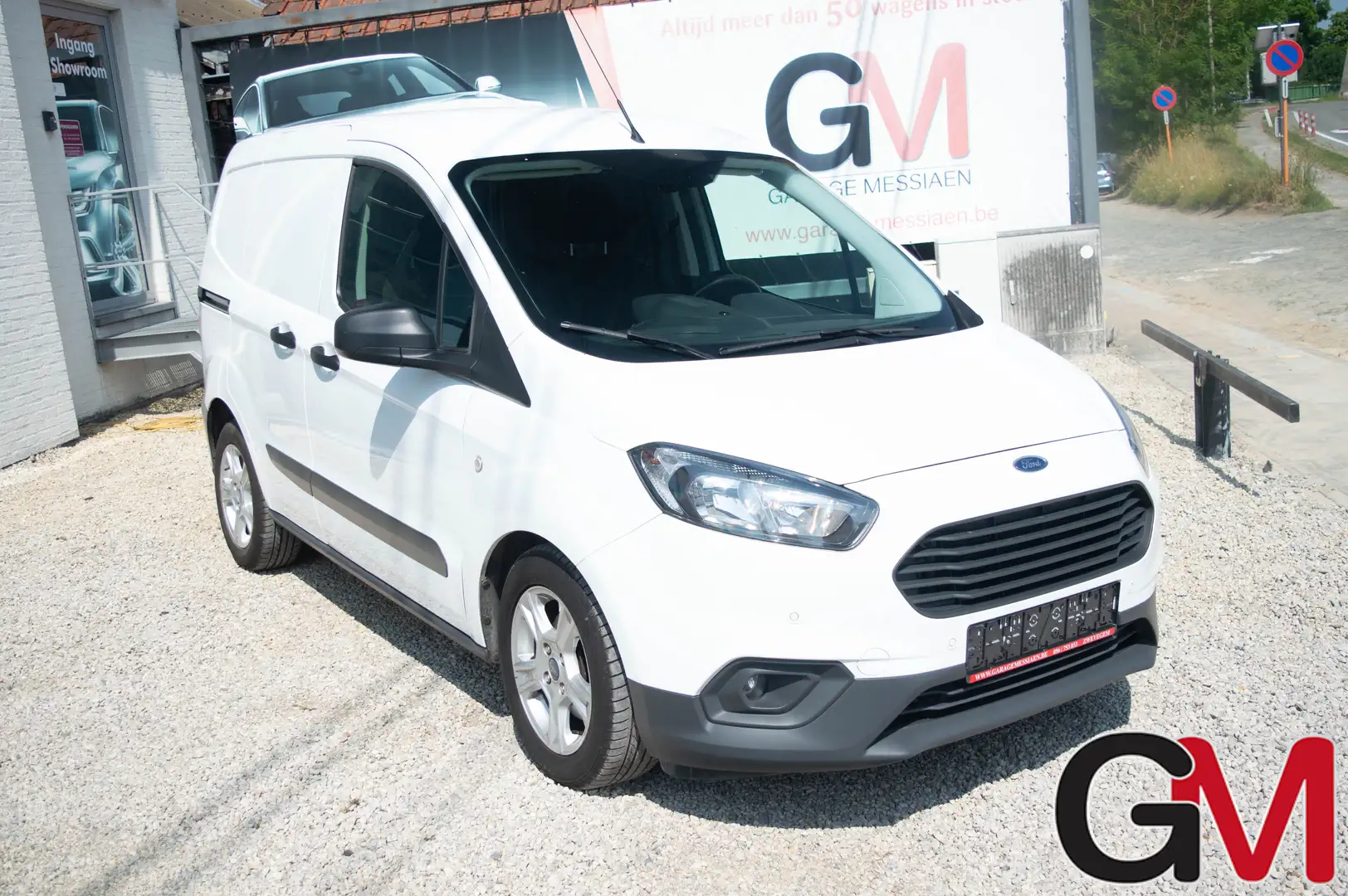 Ford Transit Courier 1.0 EcoBoost 23000 km .. new !!! Blanc - 1