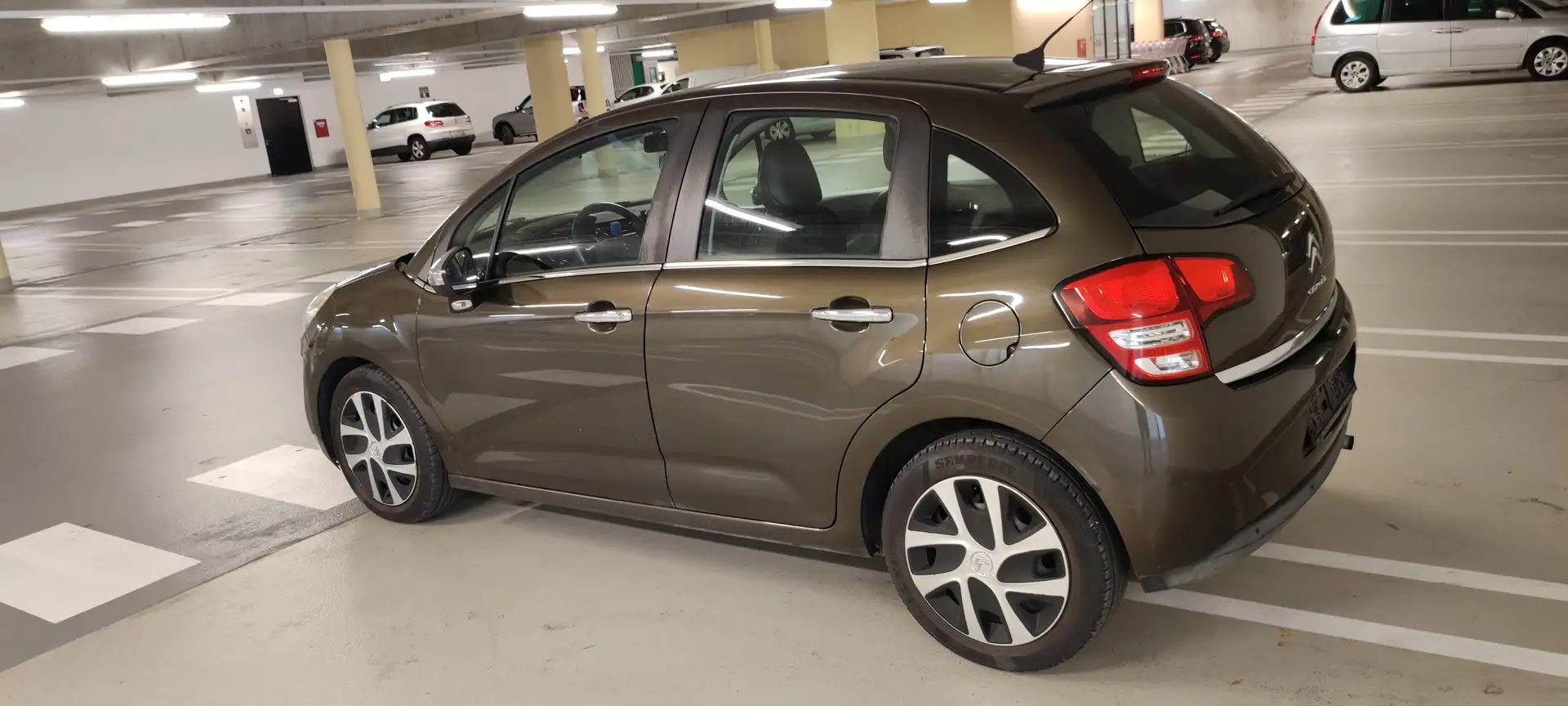 Citroen C3 II 1.4 Jubiläums Collection Braun - 2