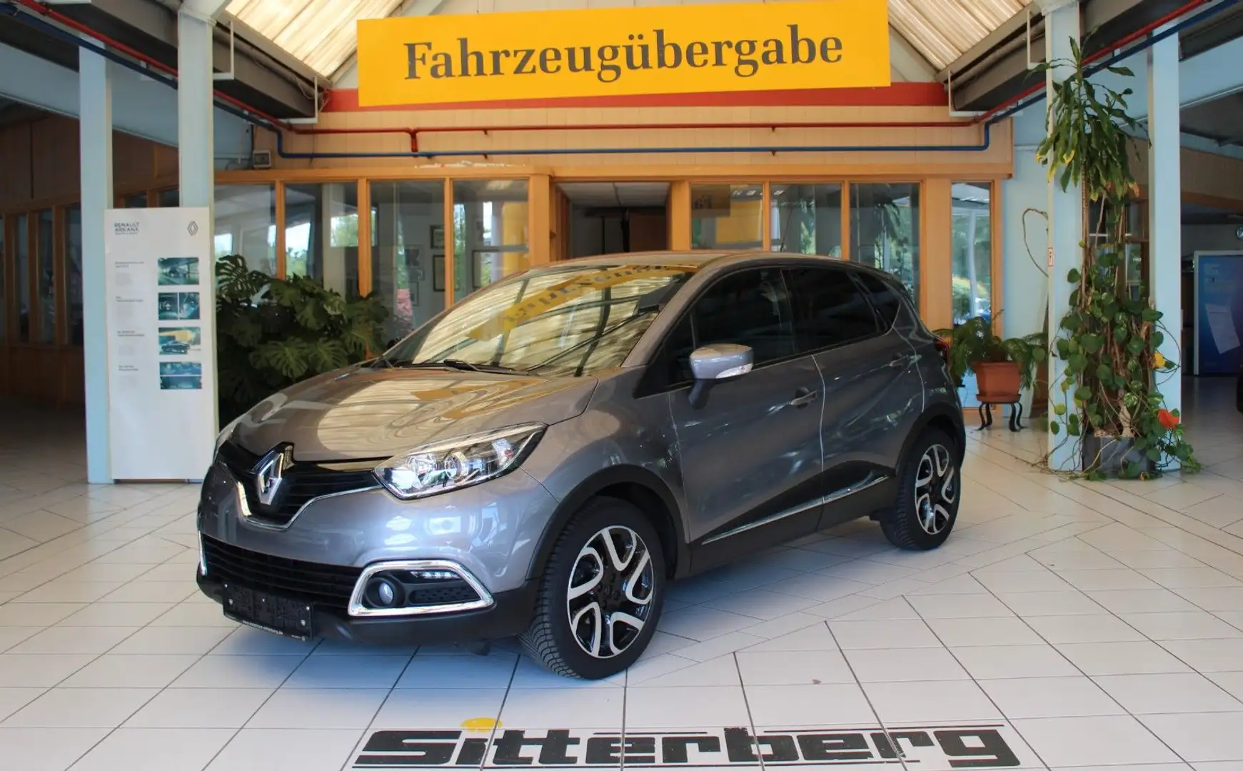 Renault Captur Luxe ENERGY TCe 90 Grau - 1