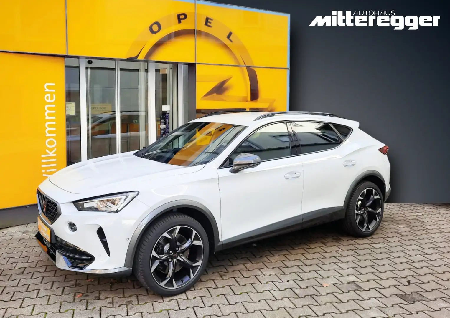 CUPRA Formentor VZ 2.0 TSI DSG 4Drive *ACC*RFK*PDC*NAVI*NSW*... Blanc - 1