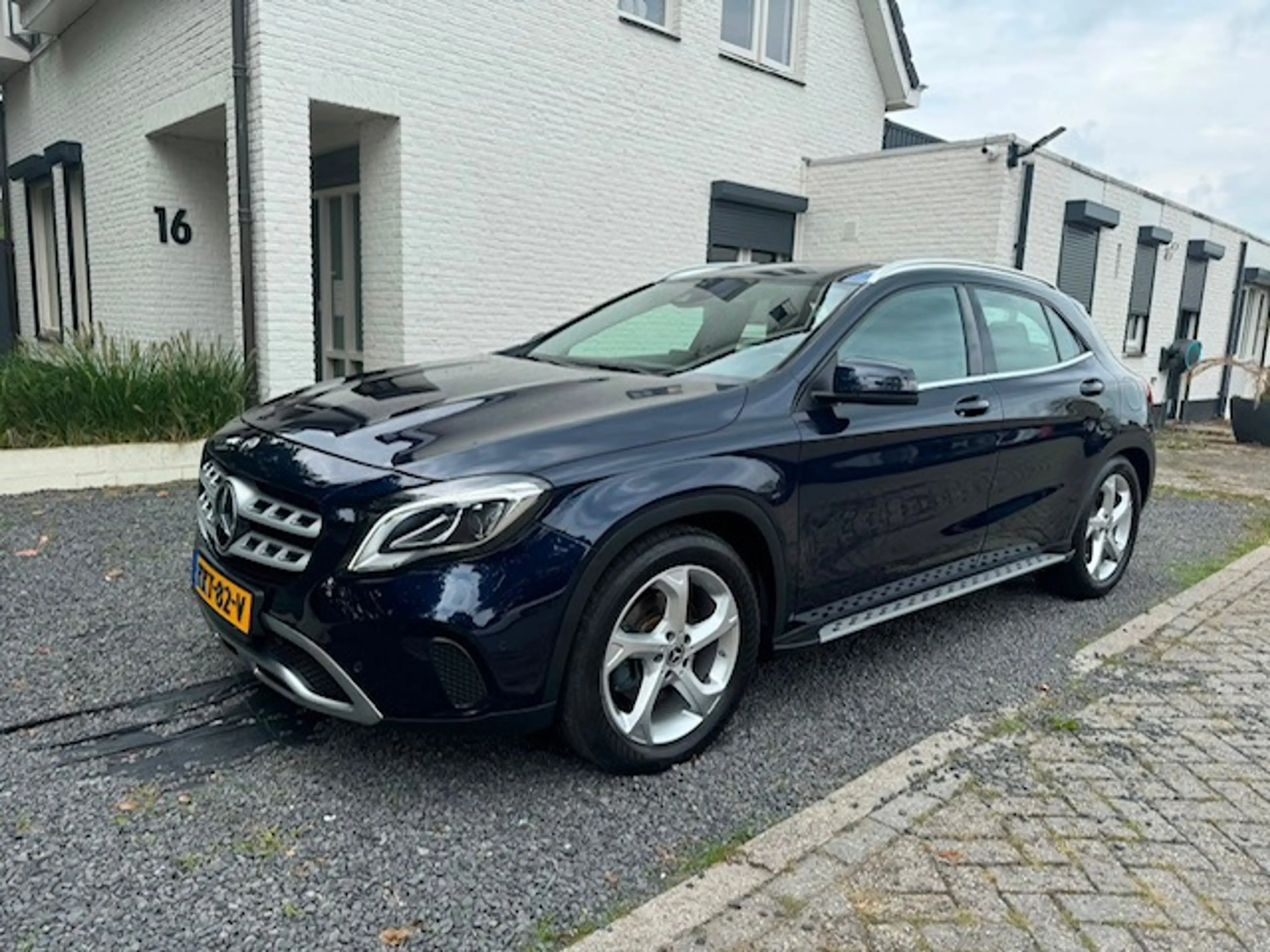 Mercedes-Benz GLA 250 Premium afn. trekhaak 12 maanden autotrust garanti — photo 6