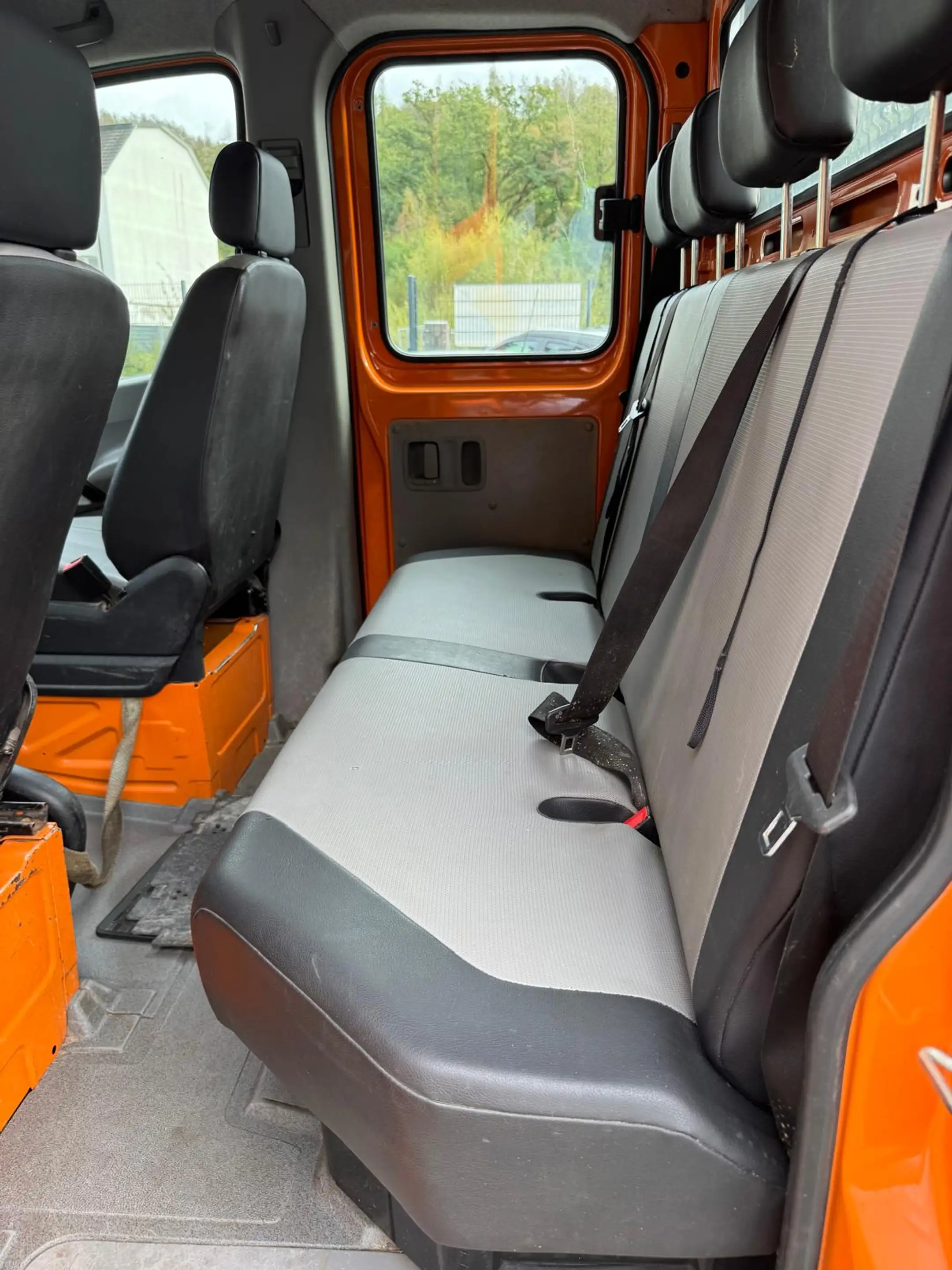 Volkswagen Crafter 35 L2 mittel Doppelkabine — photo 12
