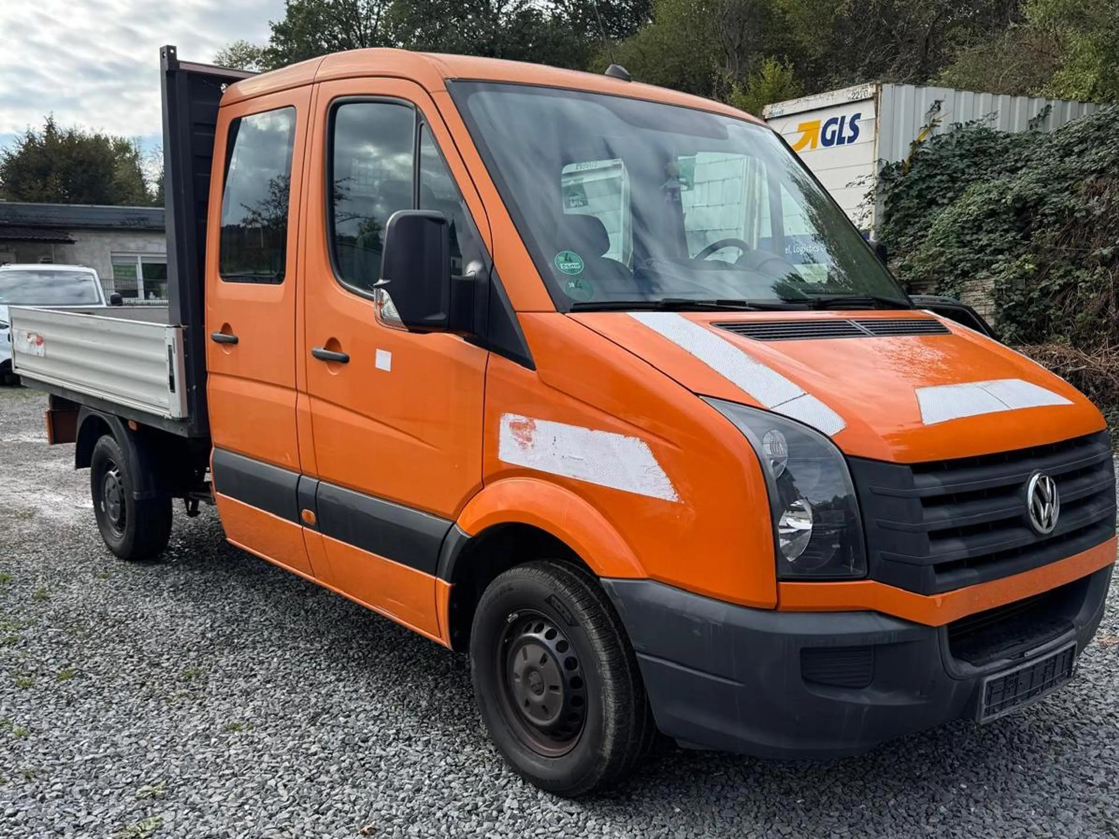 Volkswagen Crafter 35 L2 mittel Doppelkabine — photo 2