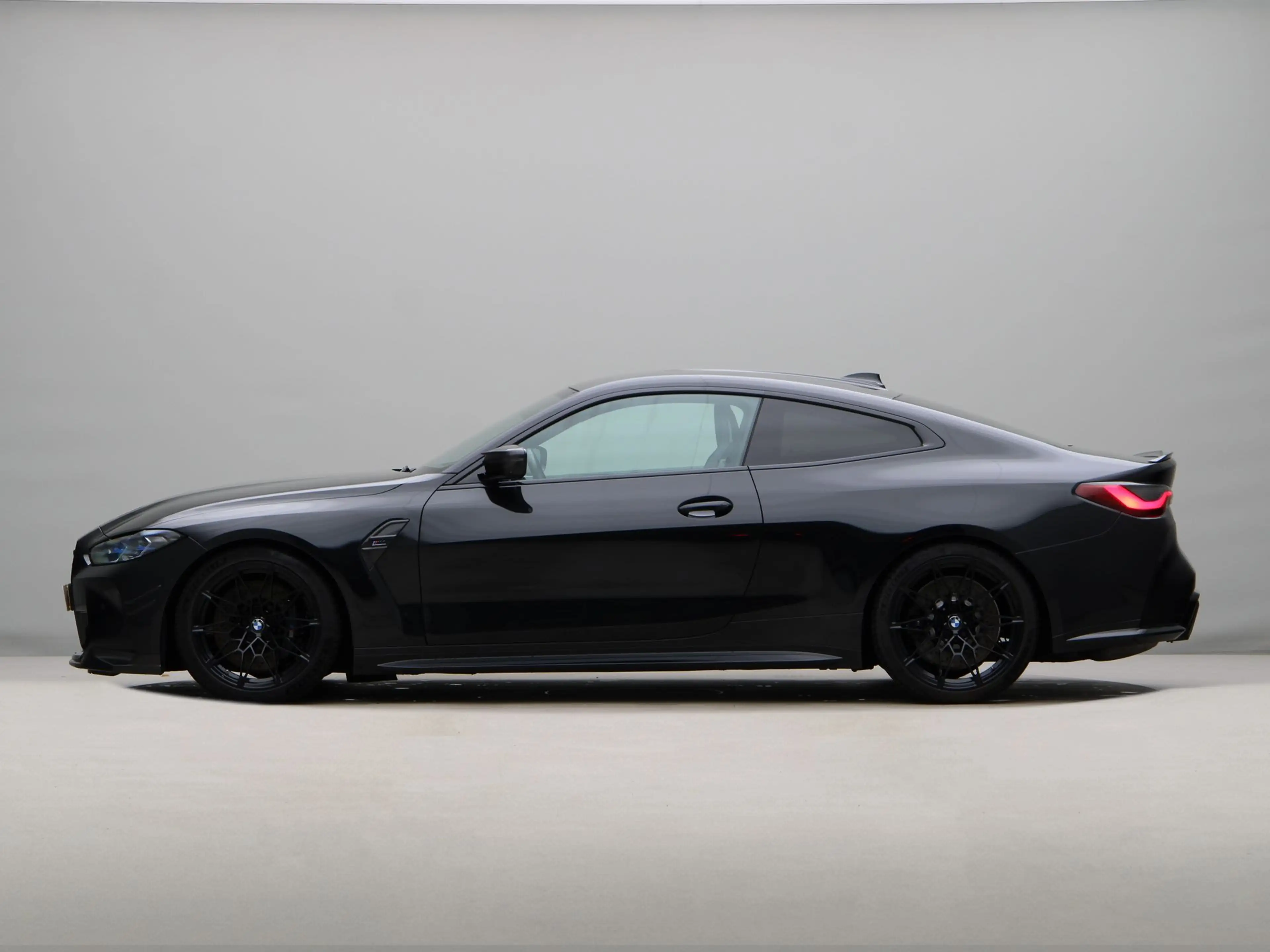 BMW M4 M4 Competition Klasse 5 alarm — photo 12