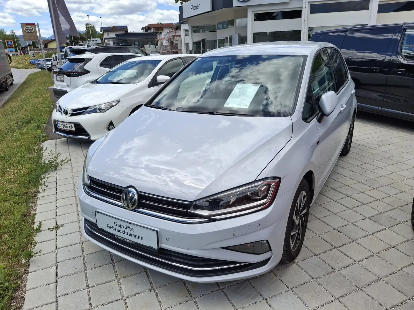 Volkswagen Golf Sportsvan VII 1,0 TSI Comfortline Join Grau - 2