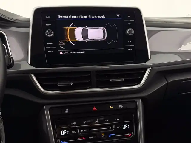 Volkswagen T-Roc view 25