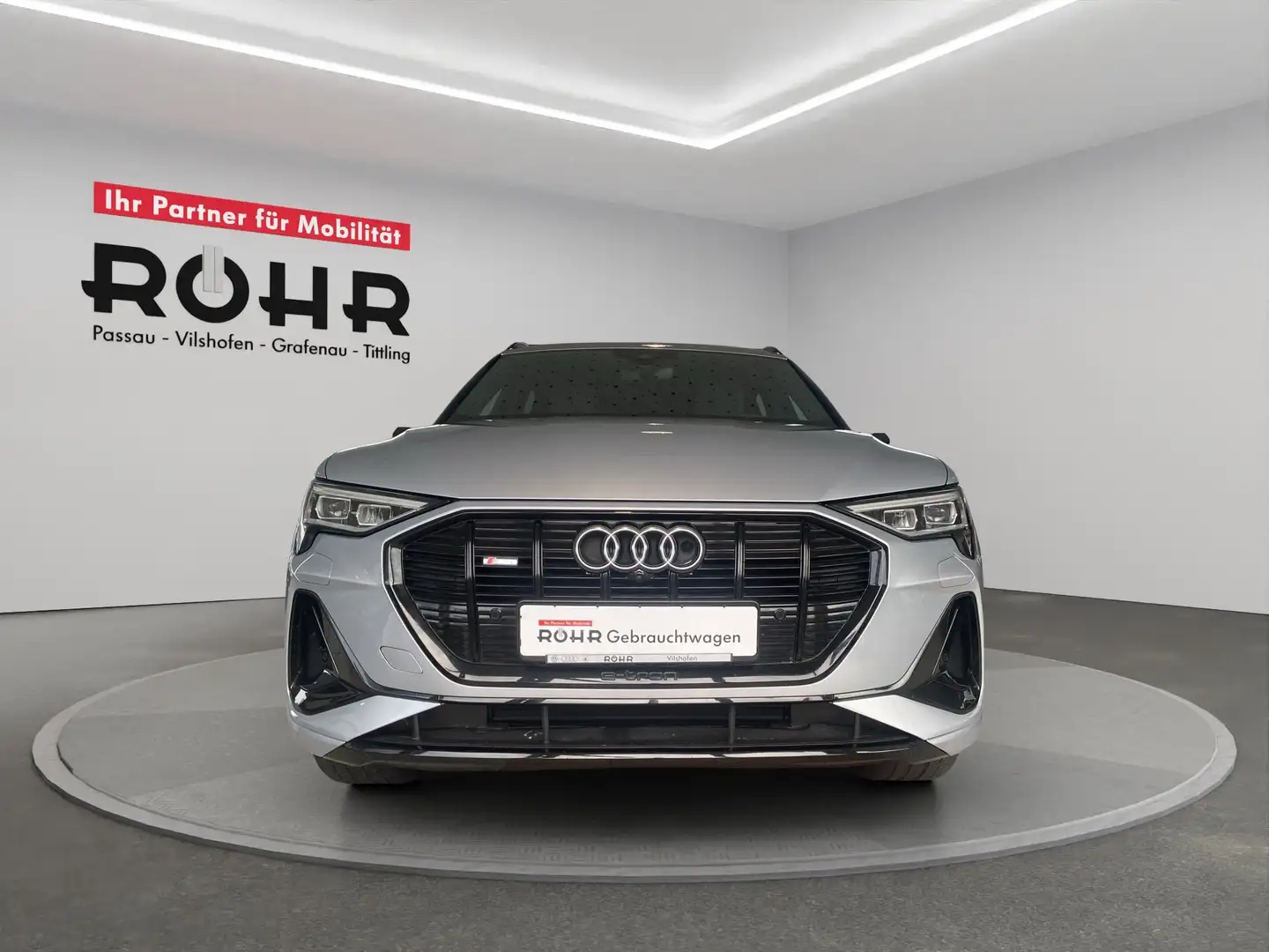 Audi e-tron S line (SHZ.Head-Up.Matrix-LED.NAVI.PDC.virtual co Silber - 2